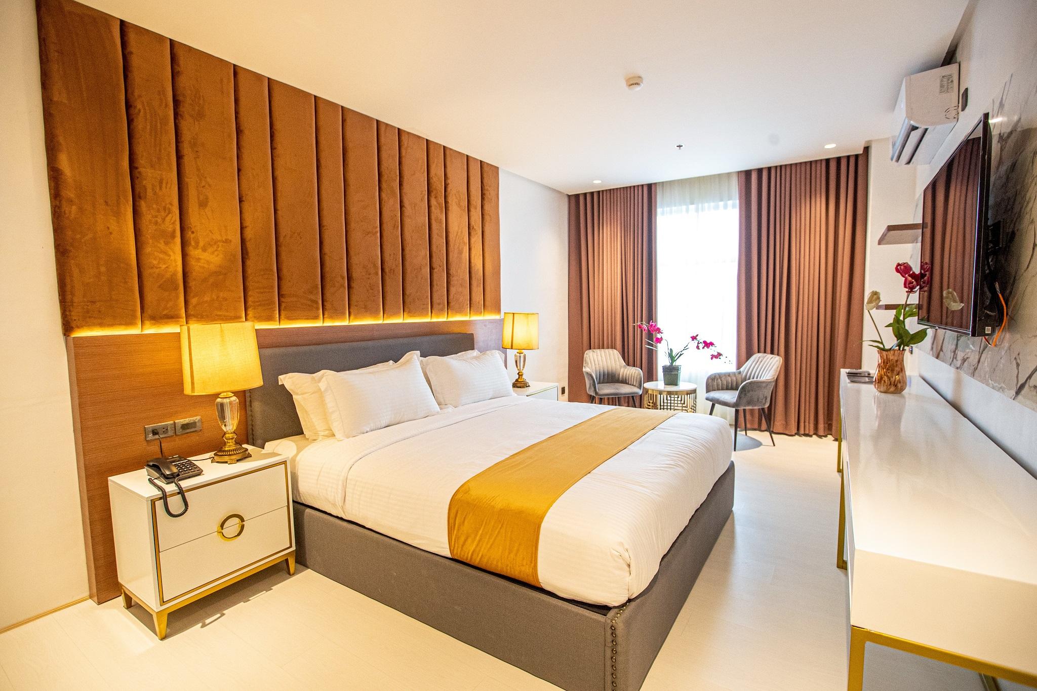 Solano Hotel Lipa City Eksteriør bilde