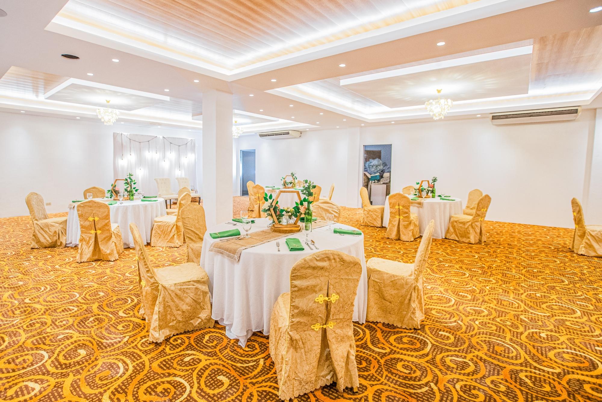 Solano Hotel Lipa City Eksteriør bilde